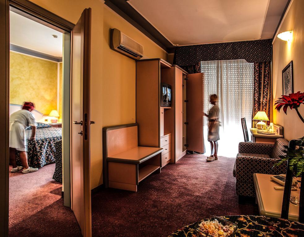 Hotel Grazia Deledda Sassari Pokoj fotografie